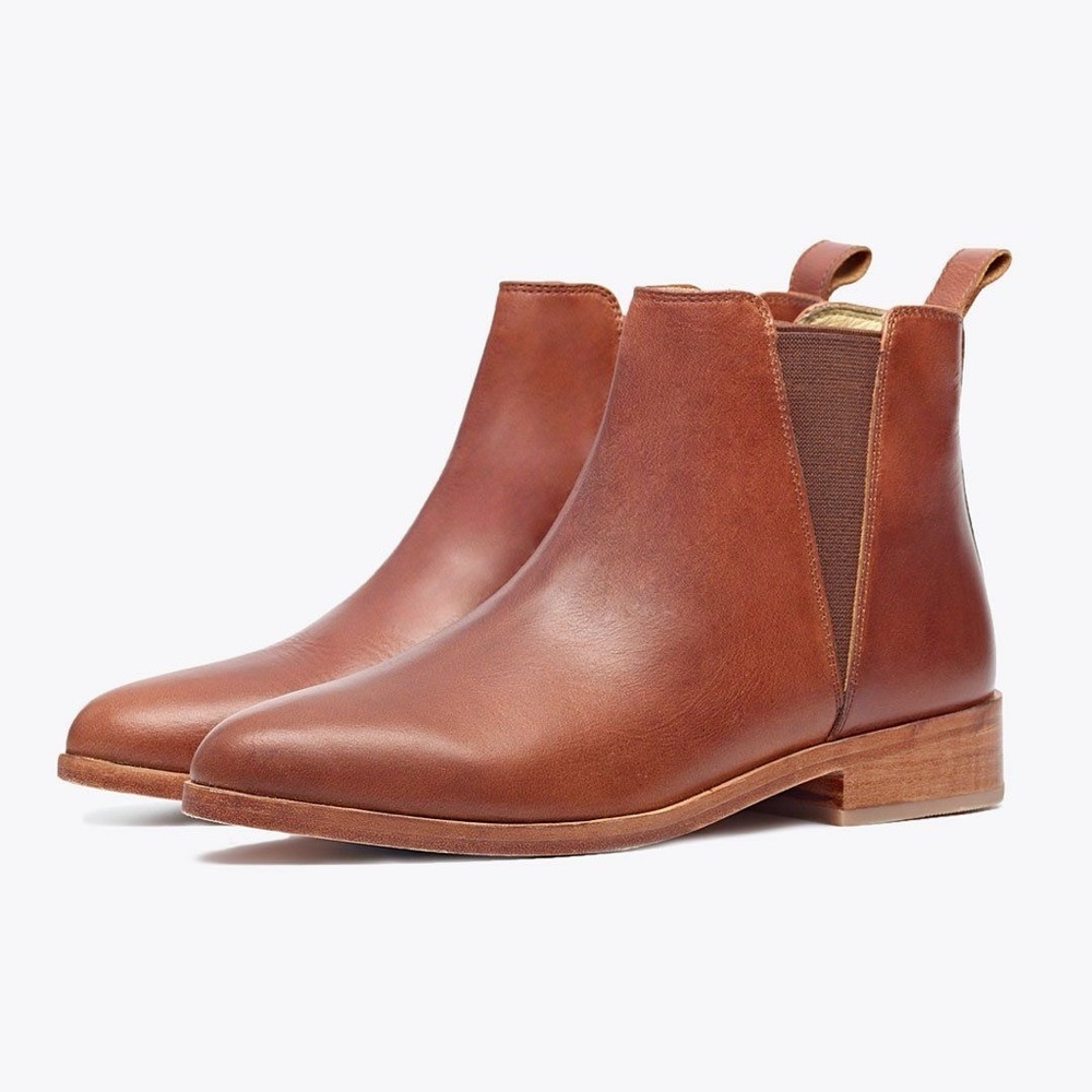 Nisolo Classic Chelsea Boot in Brandy 7.5